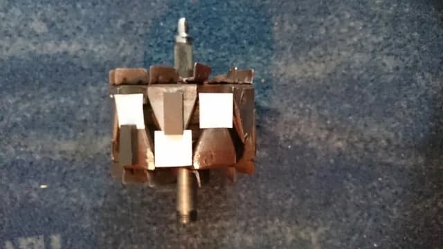 Jak bezpiecznie przerobić alternator na 230V – czy to się opłaca i jak to zrobić?