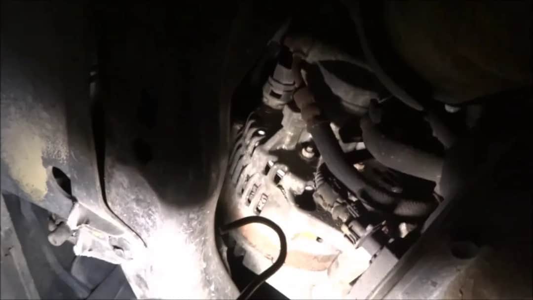 Jak łatwo i bezpiecznie wymontować alternator w Oplu Meriva 1.7 CDTI – krok po kroku